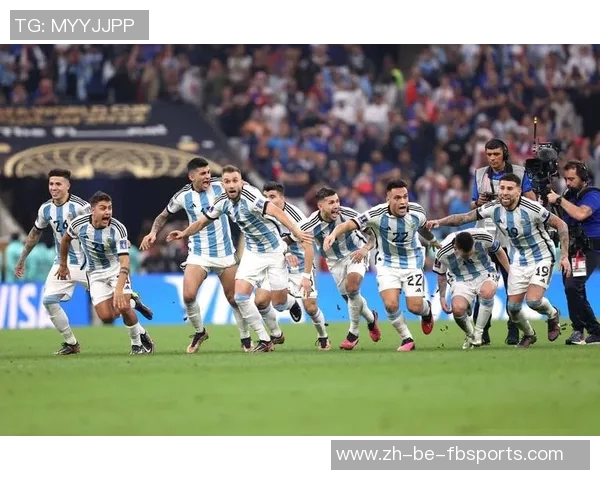 从默默无闻到全球瞩目 足球球星的奋斗之路与辉煌崛起 从默默无闻到全球瞩目 足球球星的奋斗之路与辉煌崛起